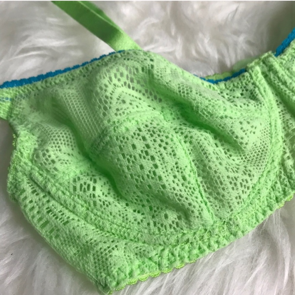 FREE PEOPLE Fishnet & Lace Green Wire Bra - Picture 2 of 8